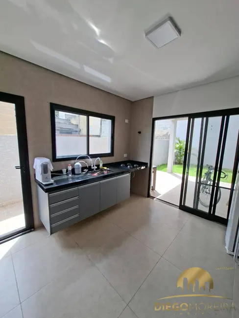 Foto 3 de Casa com 3 quartos à venda, 115m2 em Recreio Maristela, Atibaia - SP