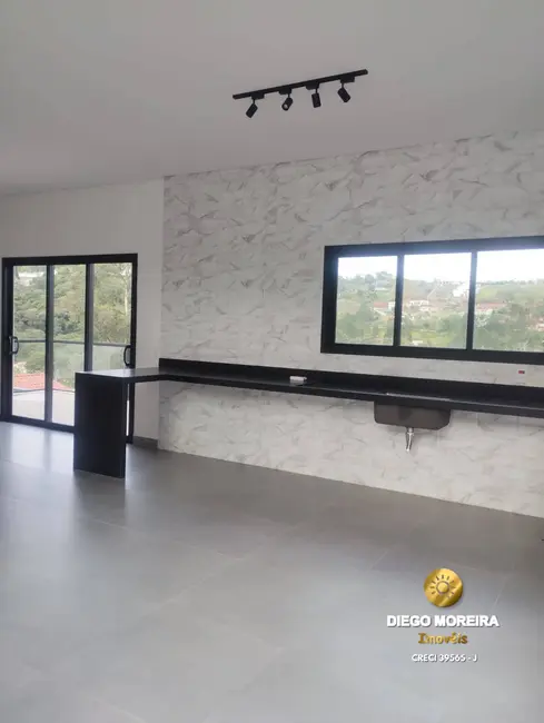 Foto 4 de Chácara com 3 quartos à venda, 198m2 em Jardim Estância Brasil, Atibaia - SP