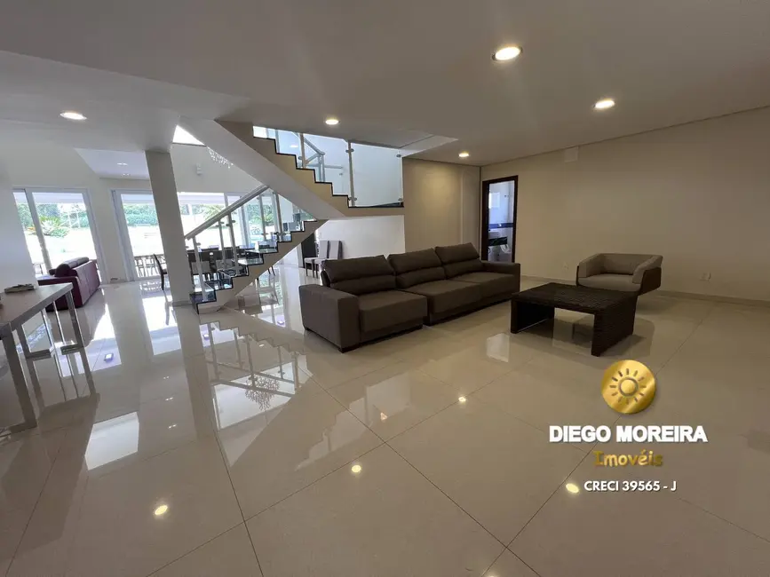 Foto 3 de Casa de Condomínio com 6 quartos à venda, 1200m2 em Piracaia - SP