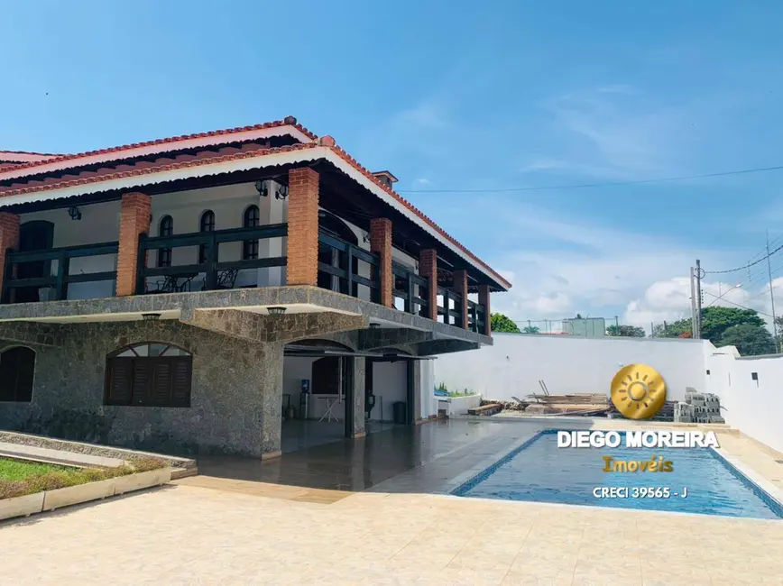 Chácara com 6 quartos à venda, 1000m2 em Piracaia - SP - imagem 5 Foto 5 de Chácara com 6 quartos à venda, 1000m2 em Piracaia - SP