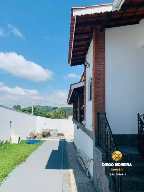 Chácara com 6 quartos à venda, 1000m2 em Piracaia - SP - imagem 8 Foto 8 de Chácara com 6 quartos à venda, 1000m2 em Piracaia - SP