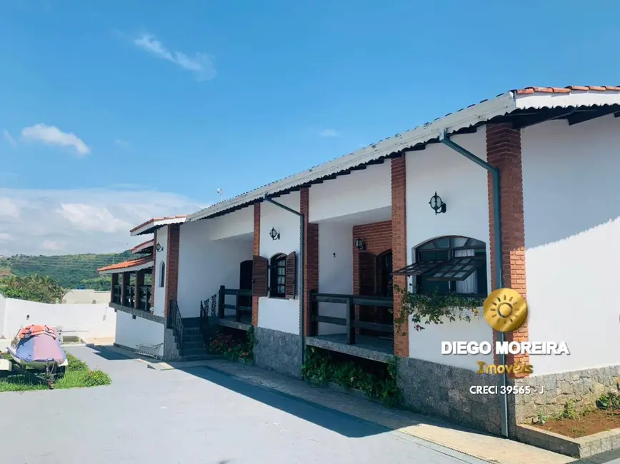 Chácara com 6 quartos à venda, 1000m2 em Piracaia - SP - imagem 7 Foto 7 de Chácara com 6 quartos à venda, 1000m2 em Piracaia - SP