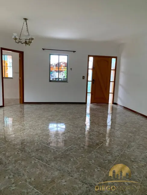 Foto 5 de Casa com 2 quartos à venda e para alugar, 300m2 em Alvinópolis, Atibaia - SP