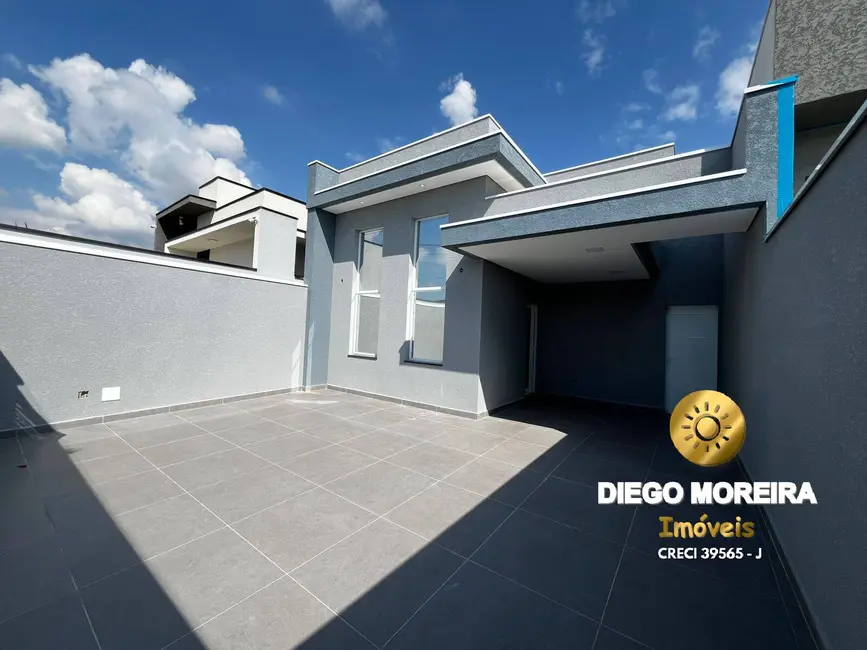 Foto 1 de Casa com 3 quartos à venda, 97m2 em Atibaia - SP