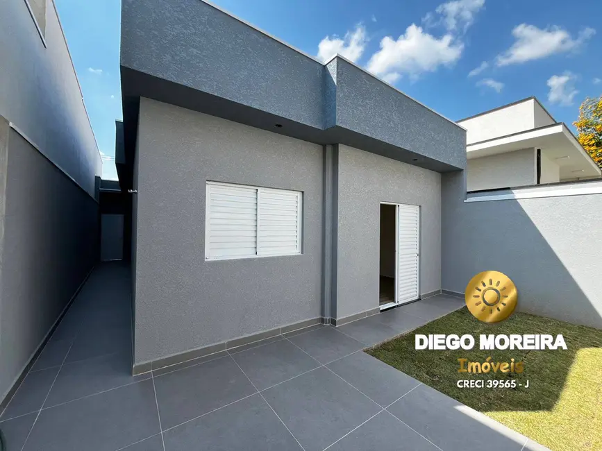 Foto 2 de Casa com 3 quartos à venda, 97m2 em Atibaia - SP