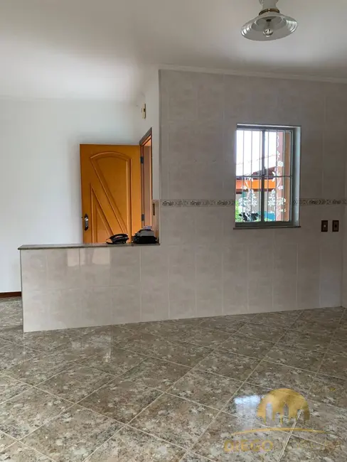 Foto 4 de Casa com 2 quartos à venda e para alugar, 300m2 em Alvinópolis, Atibaia - SP