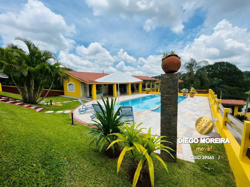 Foto 2 de Chácara com 5 quartos à venda, 2806m2 em Piracaia - SP