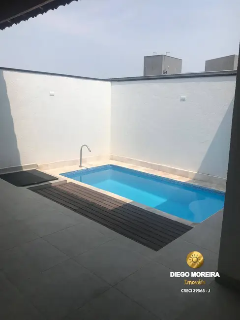 Foto 3 de Casa com 3 quartos à venda, 104m2 em Nova Cerejeira, Atibaia - SP