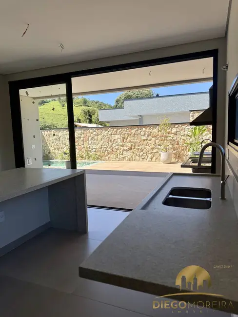 Foto 5 de Casa de Condomínio com 3 quartos à venda, 360m2 em Nova Gardênia, Atibaia - SP