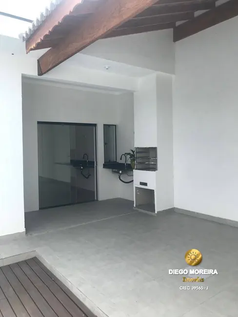 Foto 2 de Casa com 3 quartos à venda, 104m2 em Nova Cerejeira, Atibaia - SP