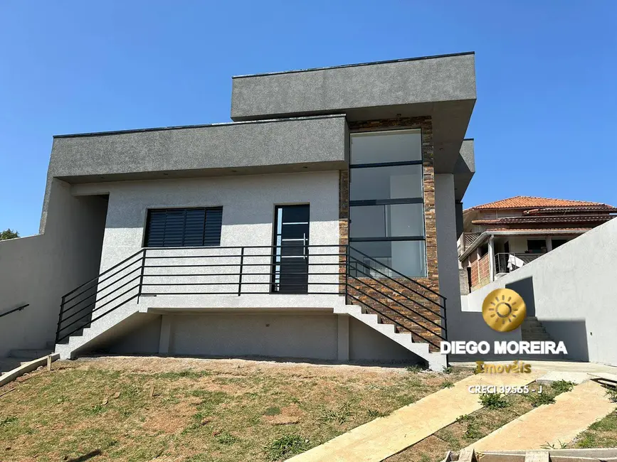 Foto 1 de Casa com 3 quartos à venda, 380m2 em Mairipora - SP