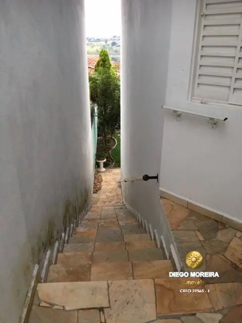 Foto 4 de Casa com 2 quartos à venda, 150m2 em Jardim das Cerejeiras, Atibaia - SP