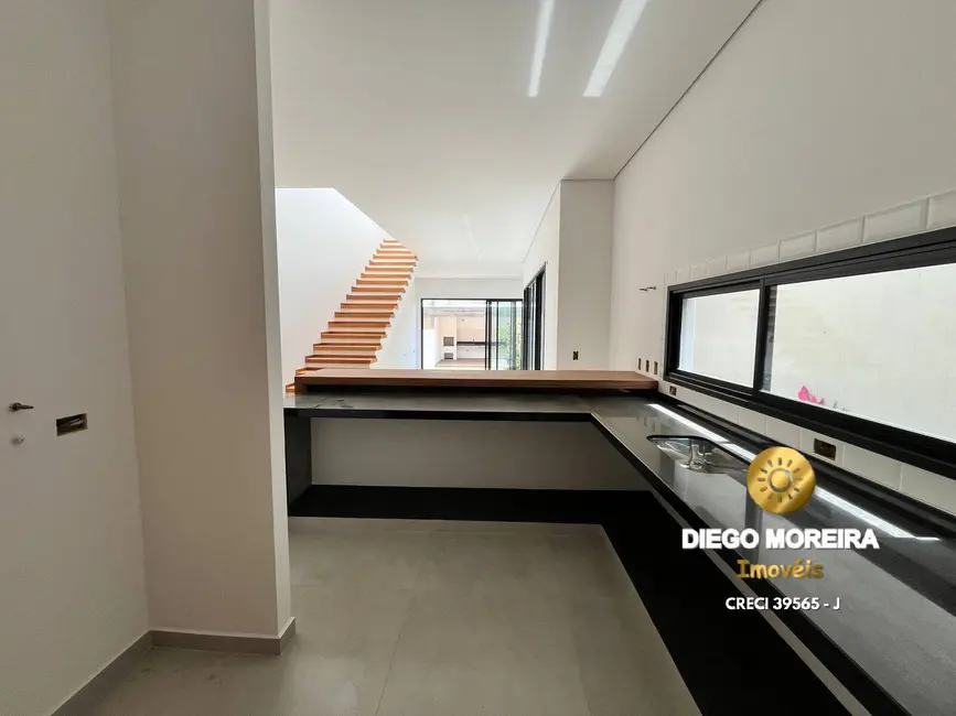 Foto 5 de Casa com 3 quartos à venda, 177m2 em Atibaia - SP