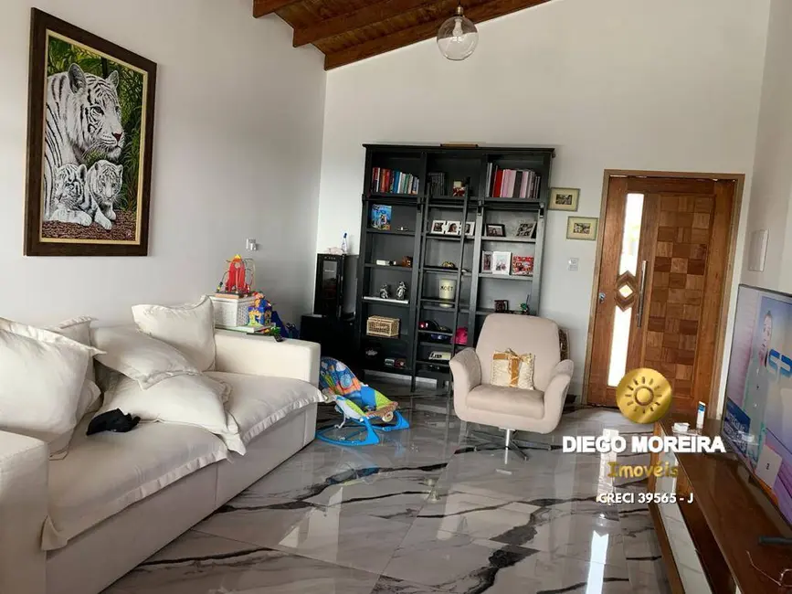 Foto 2 de Casa de Condomínio com 2 quartos à venda e para alugar, 150m2 em Mairipora - SP