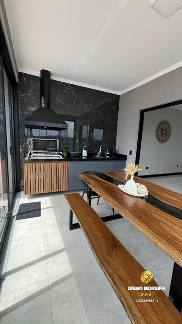 Foto 3 de Casa de Condomínio com 3 quartos à venda e para alugar, 180m2 em Rio Abaixo, Atibaia - SP