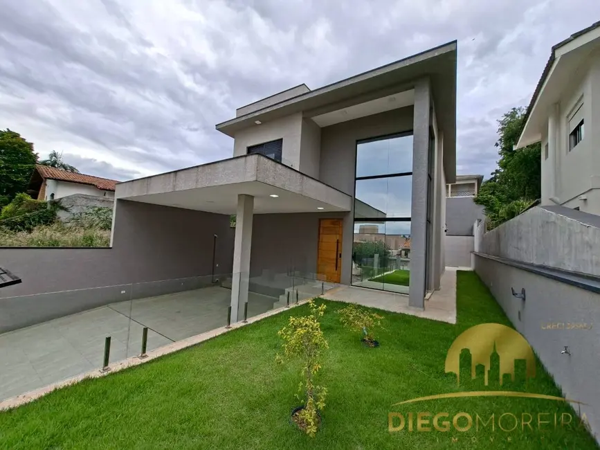 Foto 1 de Casa de Condomínio com 3 quartos para alugar, 250m2 em Parque Arco Iris, Atibaia - SP