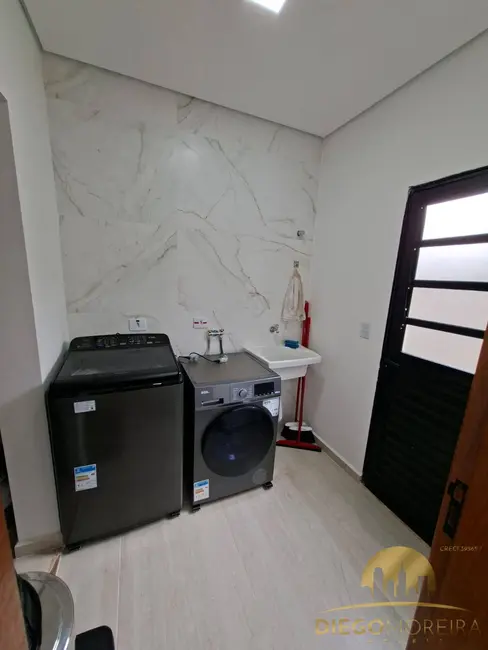 Foto 9 de Casa de Condomínio com 3 quartos para alugar, 250m2 em Parque Arco Iris, Atibaia - SP