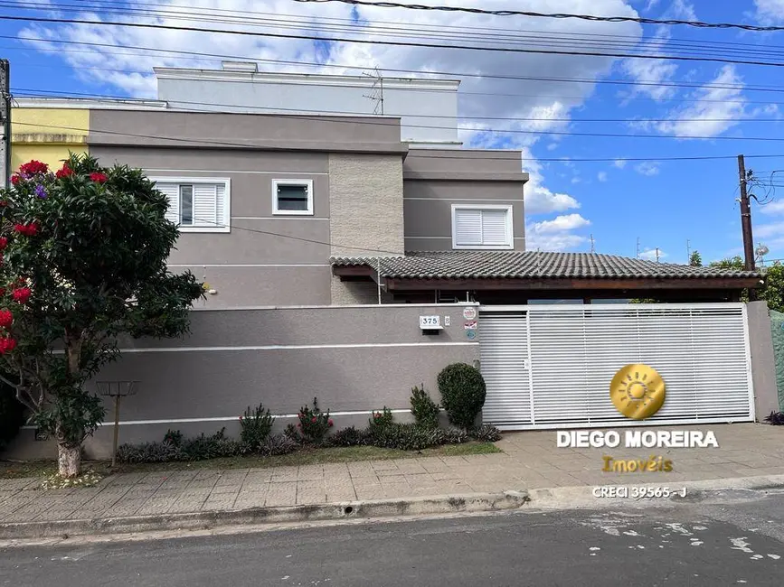 Foto 1 de Casa com 3 quartos à venda, 133m2 em Jardim do Lago, Atibaia - SP