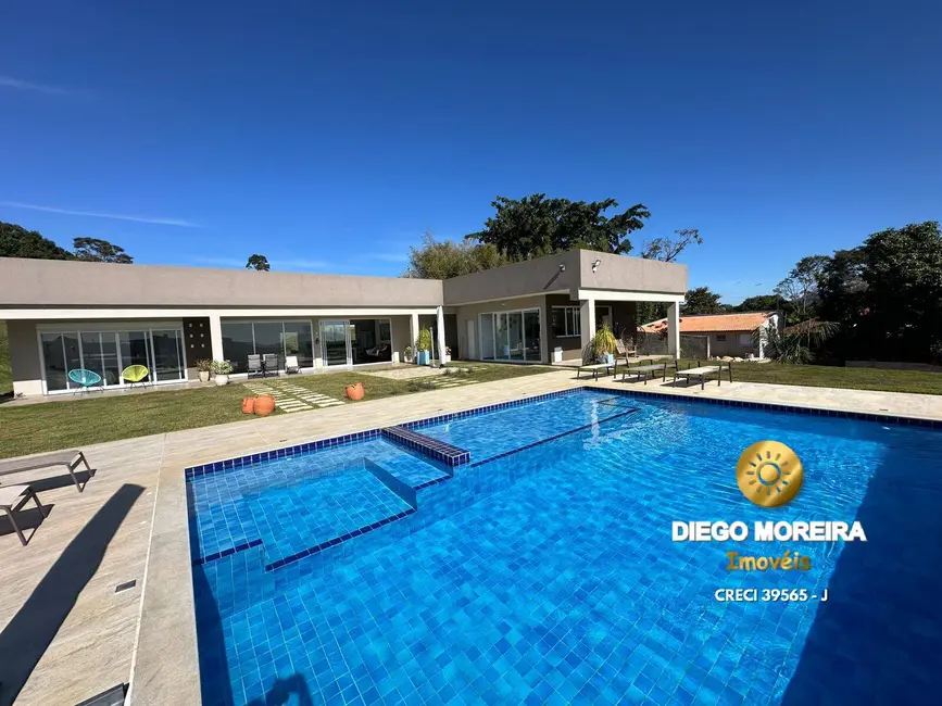 Chácara com 3 quartos à venda, 2690m2 em Piracaia - SP - imagem 8 Foto 8 de Chácara com 3 quartos à venda, 2690m2 em Piracaia - SP