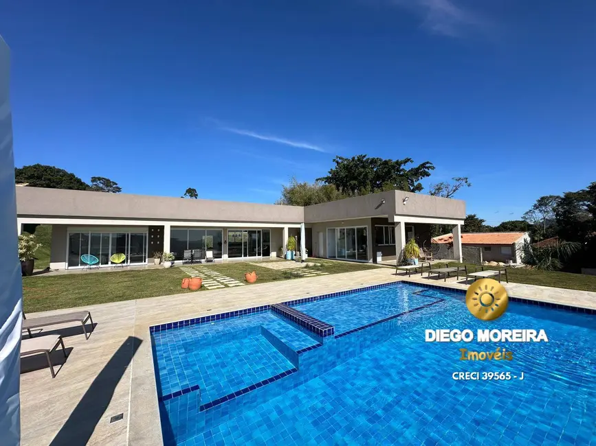 Chácara com 3 quartos à venda, 2690m2 em Piracaia - SP - imagem 5 Foto 5 de Chácara com 3 quartos à venda, 2690m2 em Piracaia - SP