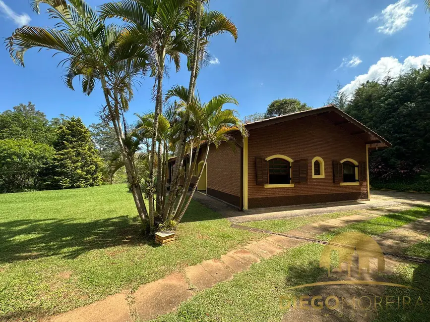 Foto 5 de Chácara com 8 quartos à venda, 400m2 em Piracaia - SP