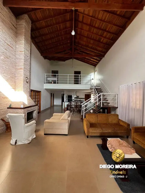 Foto 4 de Chácara com 4 quartos à venda, 412m2 em Mairipora - SP