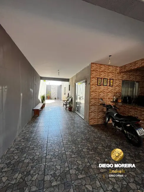 Foto 2 de Casa com 3 quartos à venda, 184m2 em Jardim Colonial, Atibaia - SP
