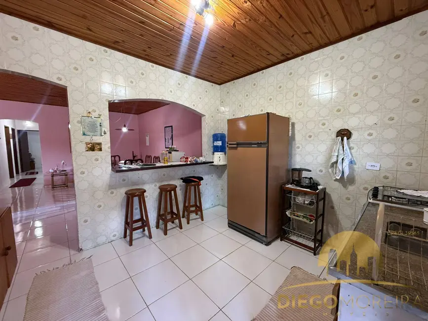 Foto 5 de Chácara com 3 quartos à venda, 200m2 em Bom Jesus Dos Perdoes - SP