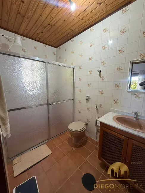 Foto 9 de Chácara com 3 quartos à venda, 200m2 em Bom Jesus Dos Perdoes - SP