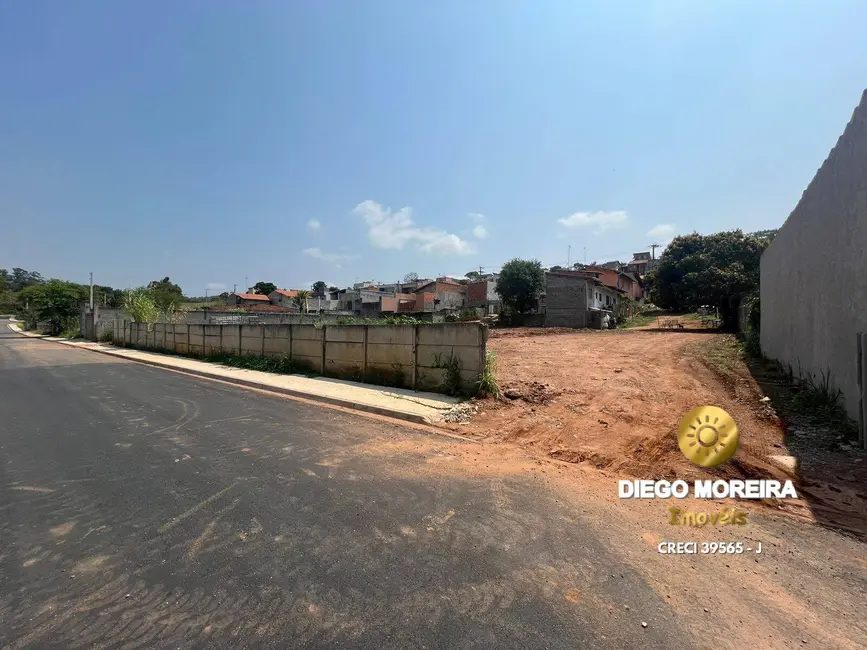 Terreno / Lote à venda, 310m2 em Jardim São Felipe, Atibaia - SP - imagem 3 Foto 3 de Terreno / Lote à venda, 310m2 em Jardim São Felipe, Atibaia - SP