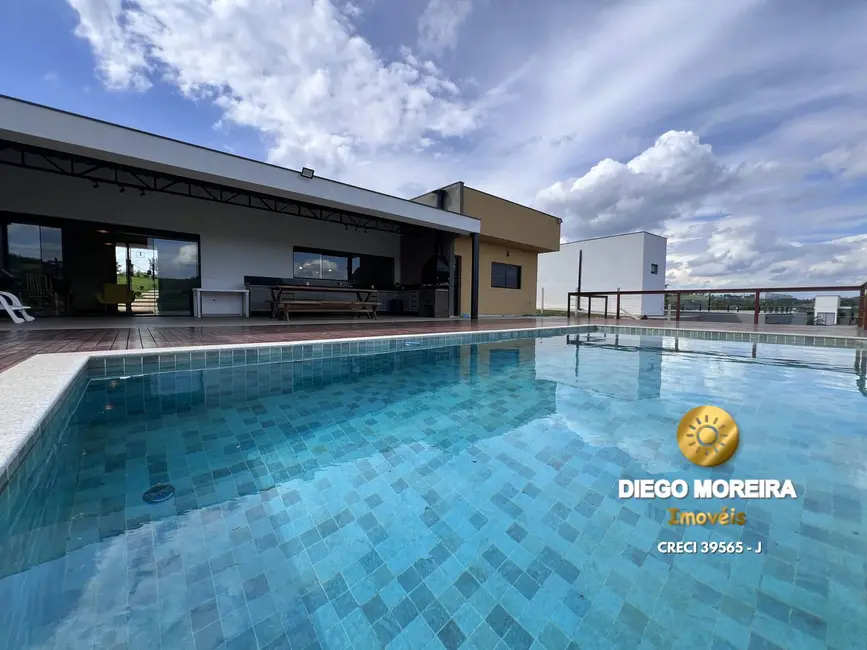 Foto 2 de Casa de Condomínio com 4 quartos à venda, 1850m2 em Vargem - SP