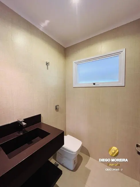 Casa de Condomínio com 3 quartos à venda, 1000m2 em Guaxinduva, Atibaia - SP - imagem 9 Foto 9 de Casa de Condomínio com 3 quartos à venda, 1000m2 em Guaxinduva, Atibaia - SP