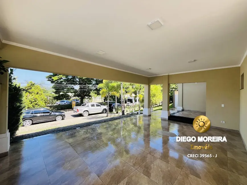 Casa de Condomínio com 3 quartos à venda, 1000m2 em Guaxinduva, Atibaia - SP - imagem 7 Foto 7 de Casa de Condomínio com 3 quartos à venda, 1000m2 em Guaxinduva, Atibaia - SP