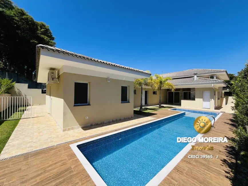 Casa de Condomínio com 3 quartos à venda, 1000m2 em Guaxinduva, Atibaia - SP - imagem 2 Foto 2 de Casa de Condomínio com 3 quartos à venda, 1000m2 em Guaxinduva, Atibaia - SP