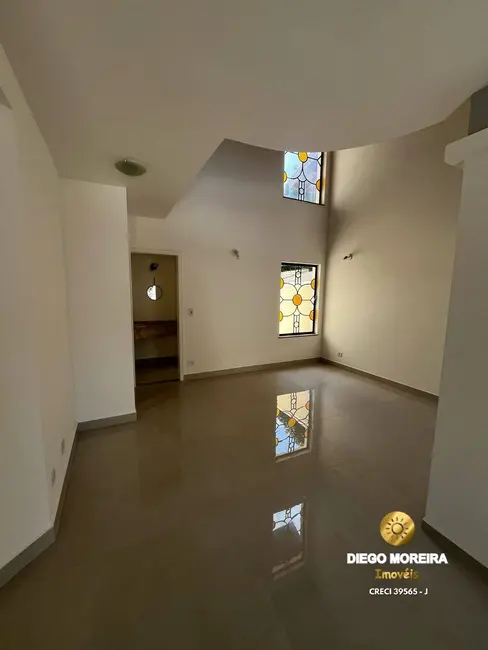 Foto 4 de Casa de Condomínio com 3 quartos à venda e para alugar, 189m2 em Vila Santista, Atibaia - SP