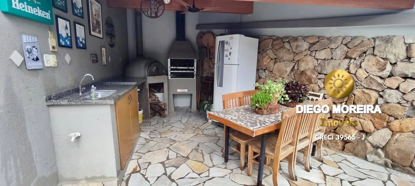 Foto 6 de Casa com 3 quartos à venda, 390m2 em Retiro das Fontes, Atibaia - SP