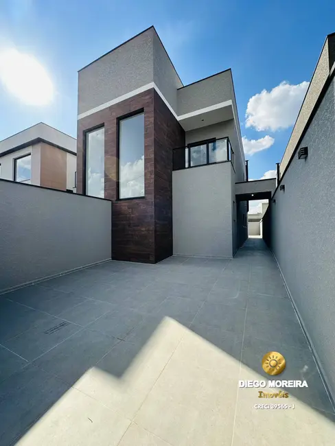 Foto 3 de Casa com 3 quartos à venda, 180m2 em Vila Petrópolis, Atibaia - SP