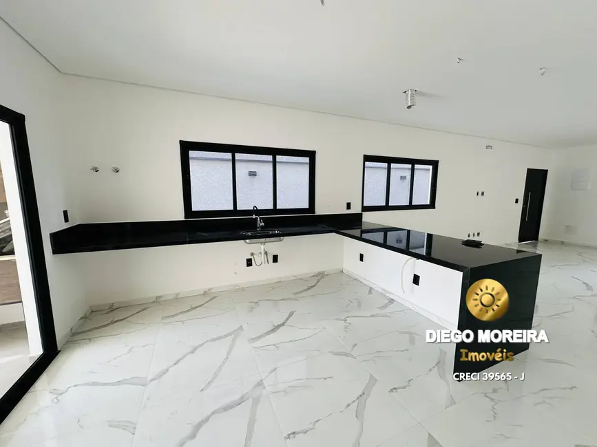 Foto 6 de Casa com 3 quartos à venda, 180m2 em Vila Petrópolis, Atibaia - SP