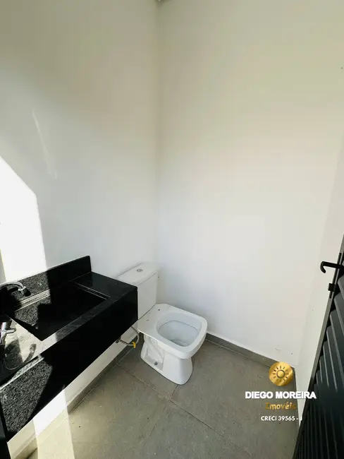 Foto 6 de Casa com 3 quartos à venda e para alugar, 180m2 em Vila Petrópolis, Atibaia - SP