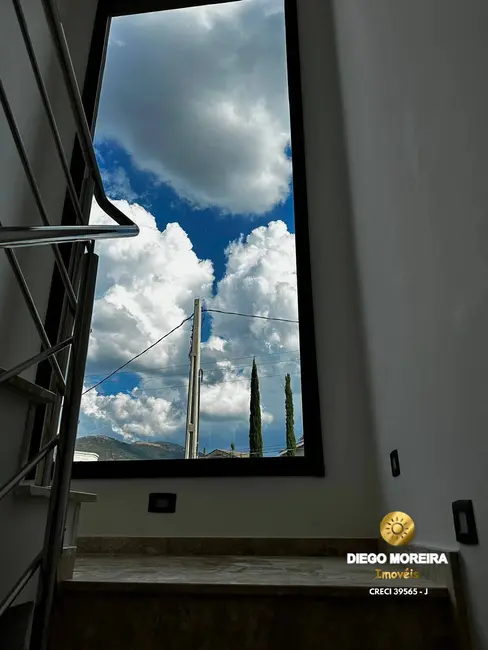 Foto 9 de Casa com 3 quartos à venda e para alugar, 180m2 em Vila Petrópolis, Atibaia - SP