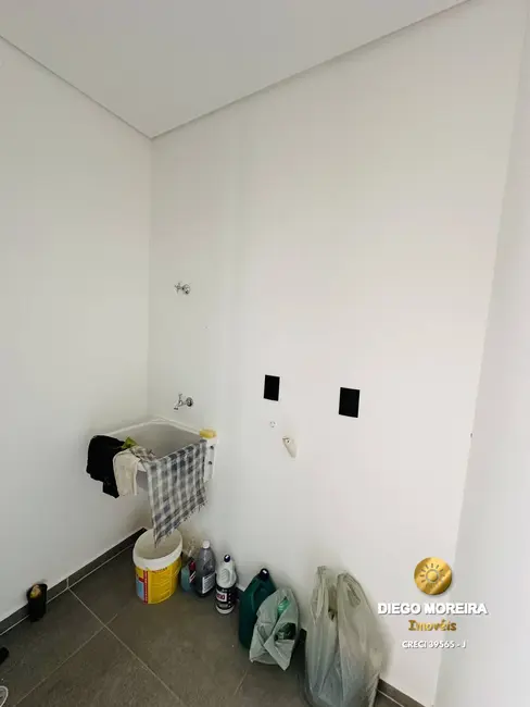 Foto 5 de Casa com 3 quartos à venda e para alugar, 180m2 em Vila Petrópolis, Atibaia - SP