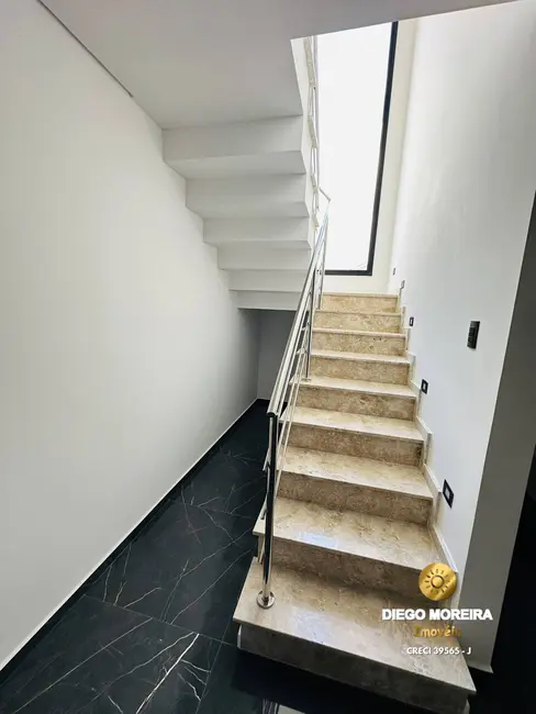 Foto 8 de Casa com 3 quartos à venda e para alugar, 180m2 em Vila Petrópolis, Atibaia - SP