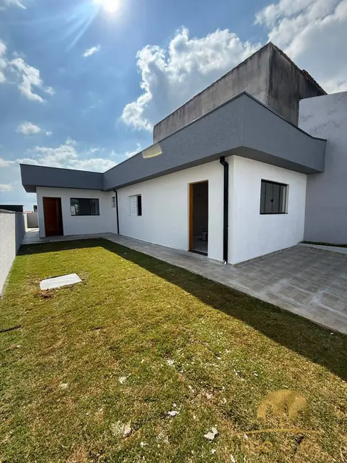 Foto 1 de Casa com 3 quartos à venda, 124m2 em Mairipora - SP