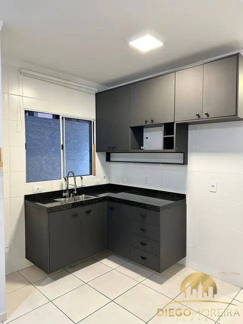 Foto 5 de Casa com 2 quartos à venda, 80m2 em Jardim São Felipe, Atibaia - SP