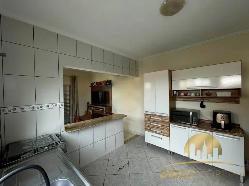 Foto 2 de Casa com 3 quartos à venda, 70m2 em Mairipora - SP