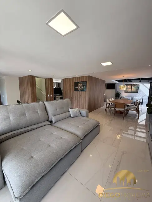 Foto 3 de Casa de Condomínio com 3 quartos à venda e para alugar, 360m2 em Jardim Maristela, Atibaia - SP