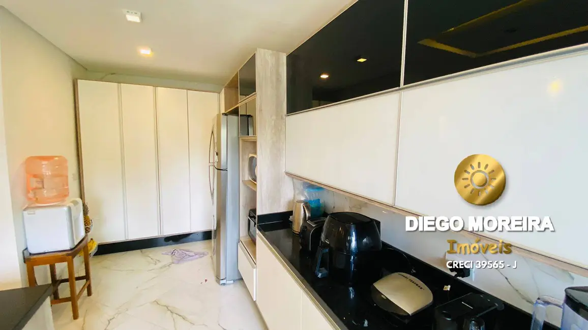 Foto 3 de Casa com 3 quartos à venda, 383m2 em Vila Esperia ou Giglio, Atibaia - SP