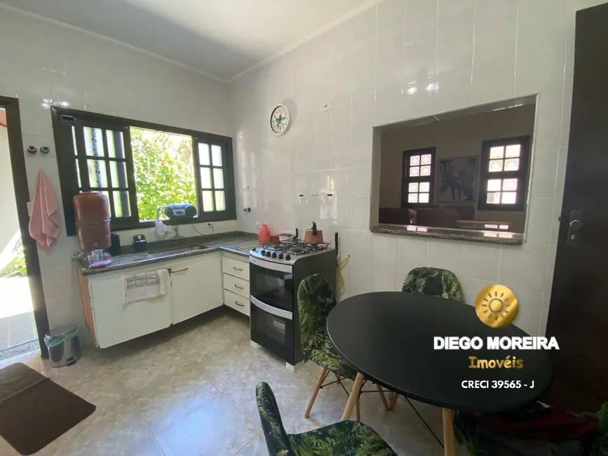 Casa de Condomínio com 4 quartos à venda e para alugar, 340m2 em Jardim Shangri-Lá, Atibaia - SP - imagem 5 Foto 5 de Casa de Condomínio com 4 quartos à venda e para alugar, 340m2 em Jardim Shangri-Lá, Atibaia - SP