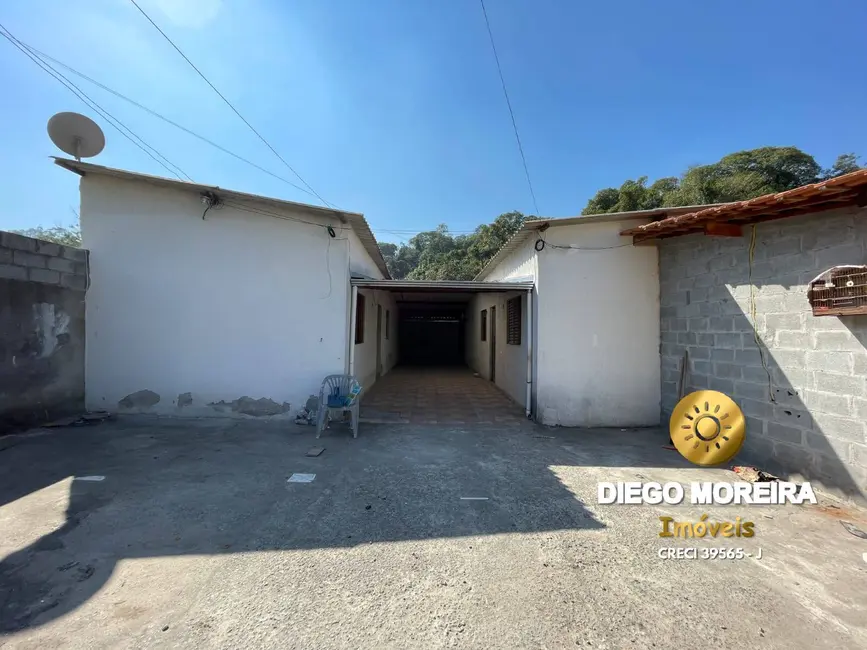 Foto 2 de Casa com 2 quartos à venda, 200m2 em Mairipora - SP