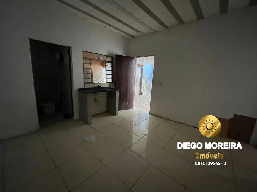 Foto 3 de Casa com 2 quartos à venda, 200m2 em Mairipora - SP